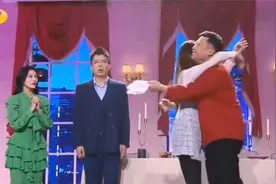 大哥的情书写的太带劲了，贾冰念完直接晕倒：差点把我送走视频封面