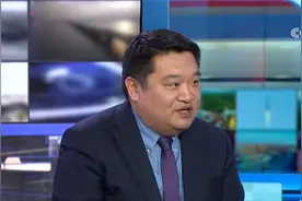 透视美国关税战 中国对美125%关税生效 特朗普关税战冲击美经济视频封面