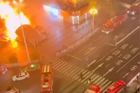 广西柳州一地下商业街发生火灾，有商户称预计损失20余万元视频封面