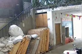 四川·成都：女生同男网友前去面试，却离奇坠楼视频封面