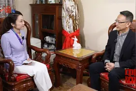 贾庆国：坚持更高水平的对外开放是抵制排他性小圈子最好的办法视频封面