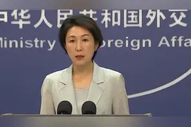 外交部：建议在以色列的中国公民搭乘商业航班尽快回国