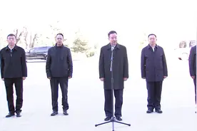 王君正看望慰问驻藏部队武警官兵视频封面