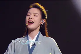 茅威涛徒弟陈丽君，一首《凤求凰》惊艳全场，果然名师出高徒！视频封面