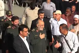 伊朗准备将浓缩铀库存储于地下1000米，深度或超美军打击范围视频封面