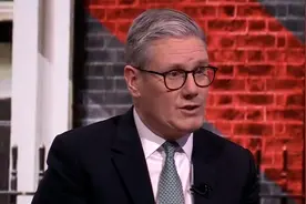 斯塔默称英法乌将向美共提乌克兰和平计划：这必须要得到美国支持视频封面