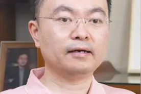 蔡磊父亲节寄语儿子 ：希望爸爸的坚韧不拔能给他鼓励和力量视频封面