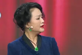 相声《花样年华》，廖学秋跨界表演与刘钊“互夸”