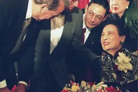 国民党大势已去，宋美龄前往美国求援，遭到轻视视频封面