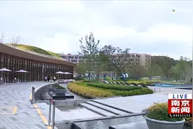 我市召开晒榜单促发展暨重大项目现场观摩推进会视频封面