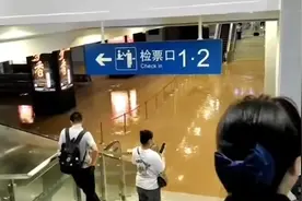 积水漫入候车厅！桂林火车站被淹：暂时改由桂林北站办理乘降