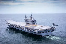 即将开建第三艘航母！印度的“航母雄心”有多大？视频封面