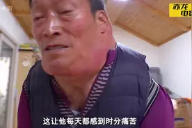 男子患上怪病，脖子粗大无比，好似一只大牛蛙 #奇闻异事视频封面
