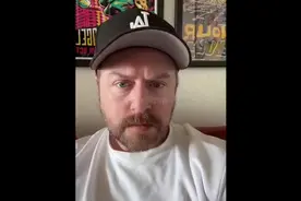 TikTok恢复服务了但美国网友纷纷表示有点不太对劲啊？视频封面