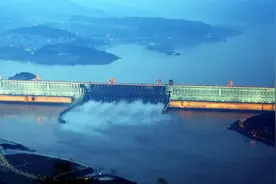三峡水位降至145米，舍弃大量发电效益，才是体现它真正的价值视频封面