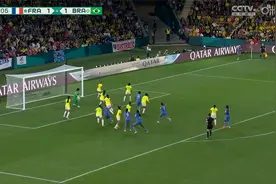 法国队2-1反超比分，法国女足vs巴西女足，勒纳尔头球破门视频封面