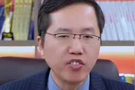 给农民减负，建议农村房屋翻修翻建，报备即可，无需报批法律视频封面