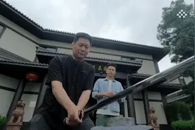 现实中真能削铁如泥吗？看“百炼成钢”的龙泉剑究竟有多锋利视频封面