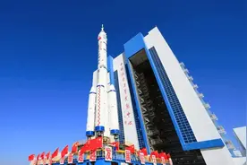 神舟十九号航天员确定，10月发射，张陆亮相，还能再次飞天吗？
