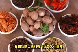 卤肉常用的草蔻有哪些搭配技巧？30年经验分享，食材脱骨软糯增香视频封面