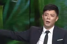 中国大熊猫竟会体操表演，令人惊叹，人潮络绎不绝视频封面