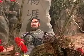 生怕龙象般若功失传，周伯通逼金轮法王教完他再自尽，真逗视频封面