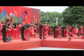 军装配红妆，军婚独有的浪漫！