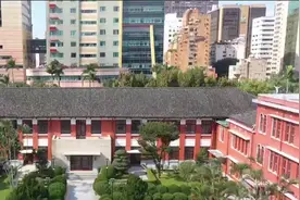 台立法机构表决通过决议 解除赴陆“禁团令”视频封面