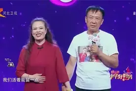 漂亮妈妈与女儿热舞嗨翻全场，妈妈竟是世界排舞冠军！视频封面