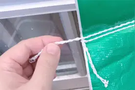 今天才知道，拆米面袋子线也是有口诀的，记住口诀一拉就开