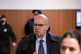 俄罗斯高超音速导弹专家被捕，理由竟是泄密给中国？视频封面