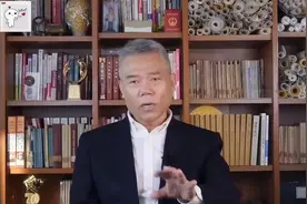 司马南谈贾浅浅的诗，语言通透一针见血，众人如何看待贾浅浅合集视频封面