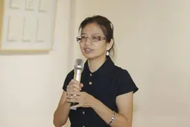 曾翔说她是当代最重要的女书家之一，被誉为当代萧娴！视频封面