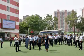 临夏州中小学校长到兰州市第五十八中学（兰炼一中）访问交流视频封面