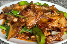 五花肉怎样做才够香，教你做个豉椒五花肉，香气扑鼻好吃又下饭视频封面