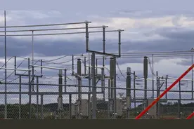 印度70%电网瘫痪！当地华人：机场已管控，部分区域每天面临8小时视频封面