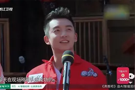 张韶涵郑凯大唱快乐崇拜，郑凯卡壳，鹿晗帮唱太好听！视频封面