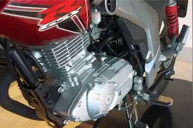 铃木新款摩托125，售价7980元，配CBS，皮实耐用，通勤代步就选它视频封面