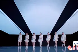 徐艺洋一上场黄子韬飘了！当众充当气氛组，毫无导师形象