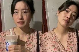 女孩晒出自己的高颜值妈妈，长相既成熟又略显青涩：现实更漂亮!