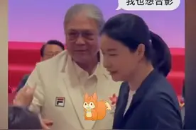 霍震霆想与全红婵拍照赶紧求助儿媳郭晶晶视频封面