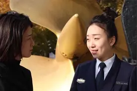 女孩被夸帅怎么回复？来听她的高情商发言