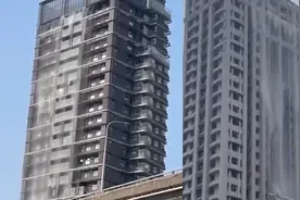 台湾强震罕见一幕:郭台铭豪宅剧烈摇晃 顶楼游池水倾泻变“瀑布”视频封面