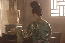 康熙王朝：康熙听完宝日龙梅弹琴，终于冷静下来，决定杀了李光地视频封面