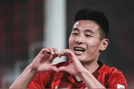 #金玟哉身价超越孙兴慜  #金玟哉将加盟拜仁，多特在干吗，赶紧来抢于大宝啊！ 视频封面