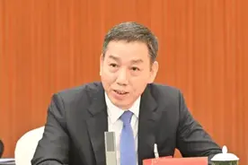 陈鸣波任中国航天科技集团有限公司董事长、党组书记视频封面