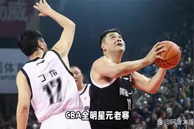CBA全明星元老赛：王治郅丢绝平三分无缘21分逆转，众传奇秀球技视频封面