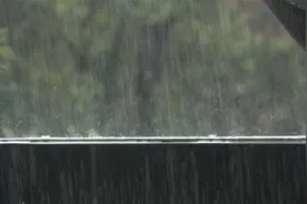 台风“马力斯”在阳江阳西县沿海登陆，本周末广东有暴雨