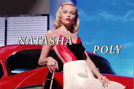 “剪刀腿大神”俄罗斯超模 Natasha Poly，来自战斗民族的妖婆视频封面