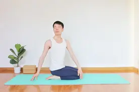 金刚跪，健脾胃！每天跪一跪，疏通经络促消化，轻松拥有好脾胃